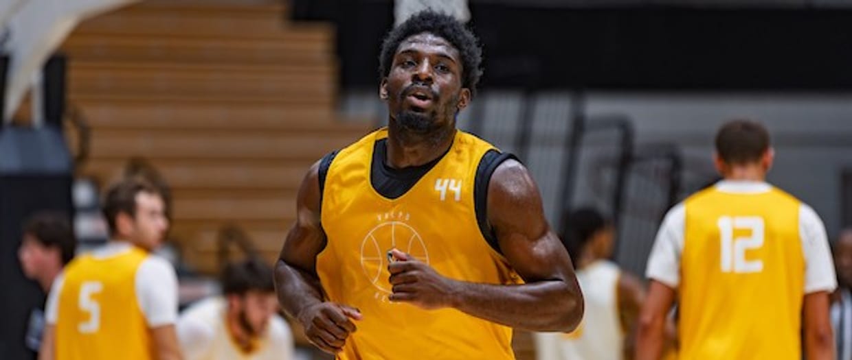 Valpo Men's Basketball vs Nicholls State