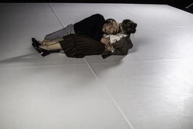 HORS CIRCUITS | The Days - Theo Clinkard, Maria Nurmela, Ville Oinonen