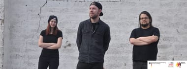 HEIMSPIEL: DROWNING LIGHT – COUNT GROOVOOLA