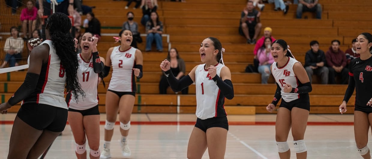 Volleyball vs. Cal Poly Pomona