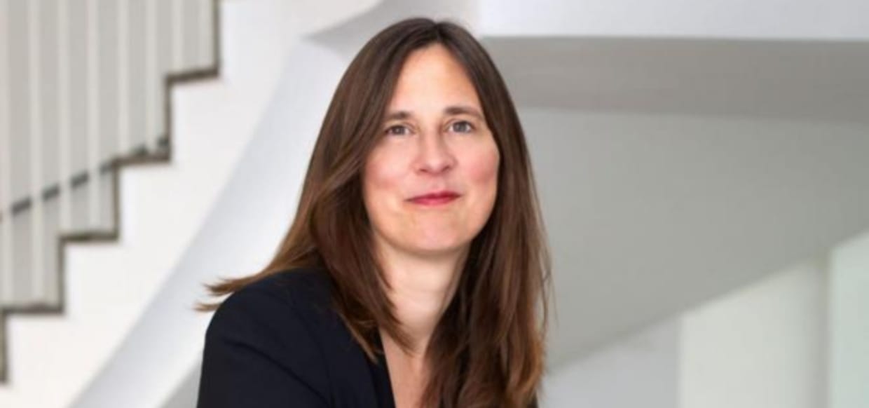 meet the author: kathrin röggla