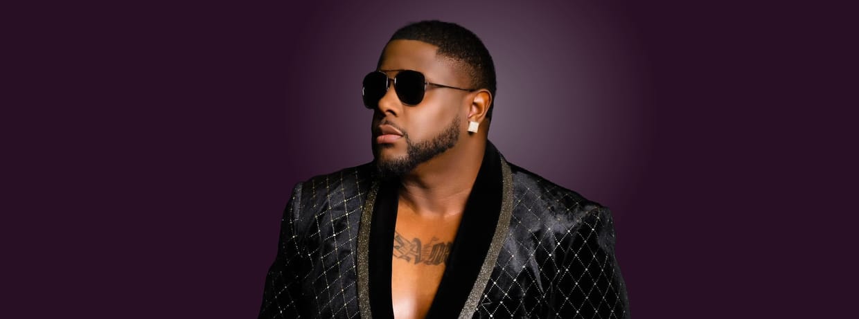 R&B Sing-Along “Sing Your Soul Out” With Rey Royale