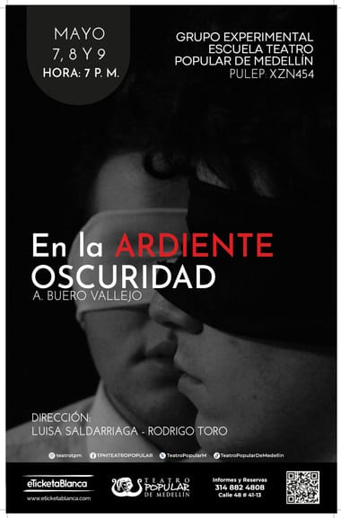EN LA ARDIENTE OSCURIDAD