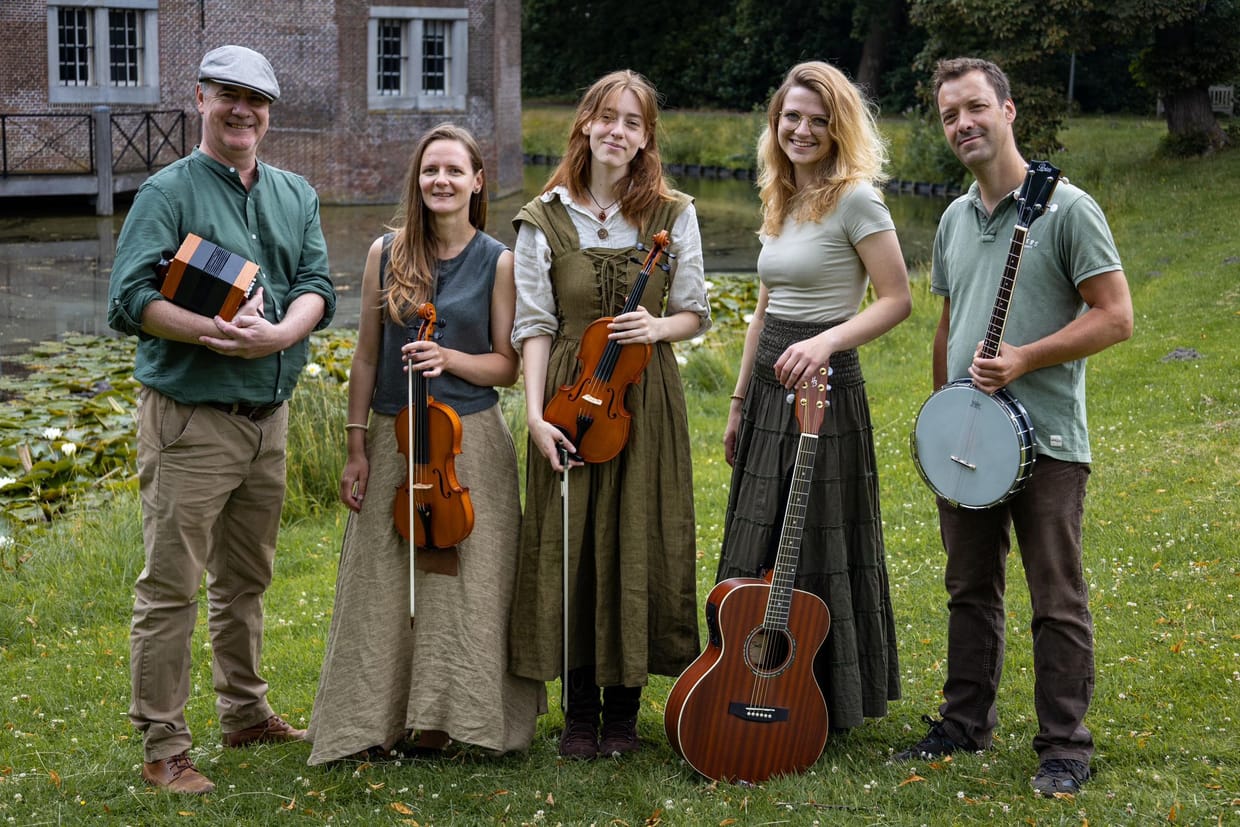 De Cloveirishband