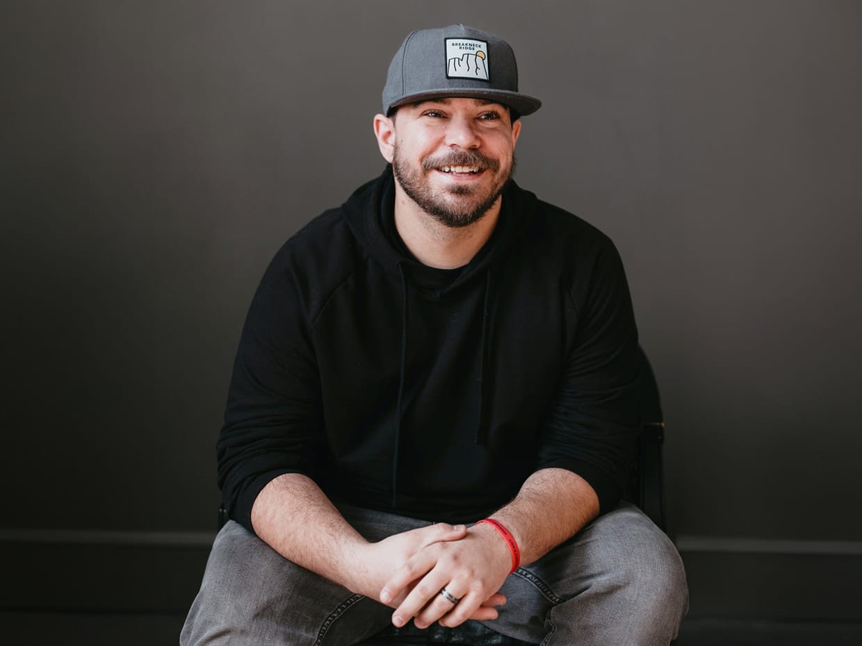 Y108 presents Country Christmas with Frank Vieira and Friends