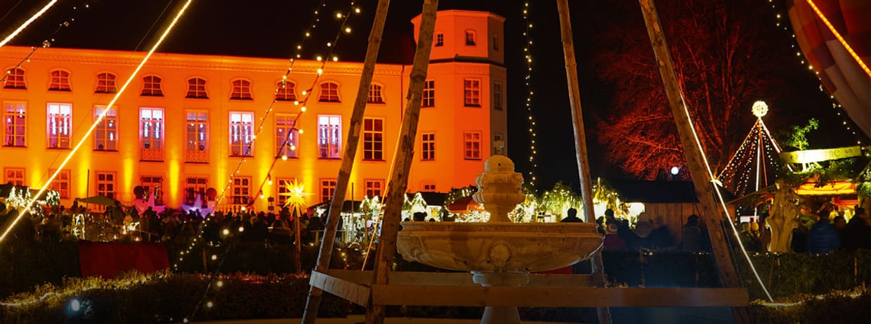 Romantischer Weihnachtsmarkt Schloss Tüßling